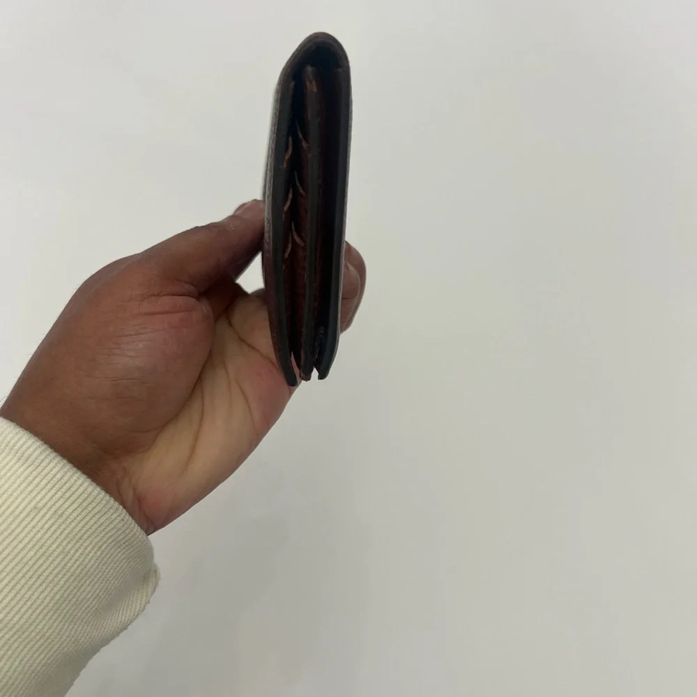 🔥Cartier🔥👠💍Vintage Beautiful Dark Leather Wallet